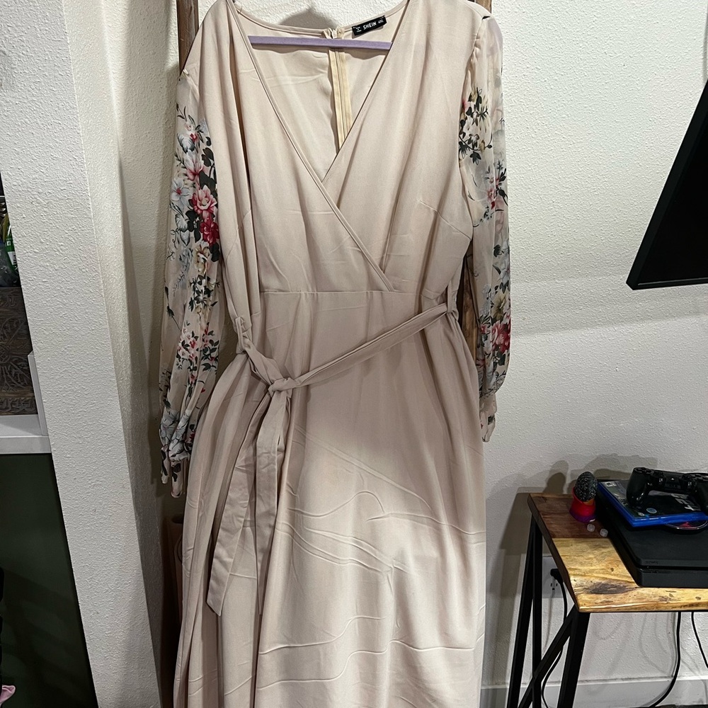 Plus beautiful dress